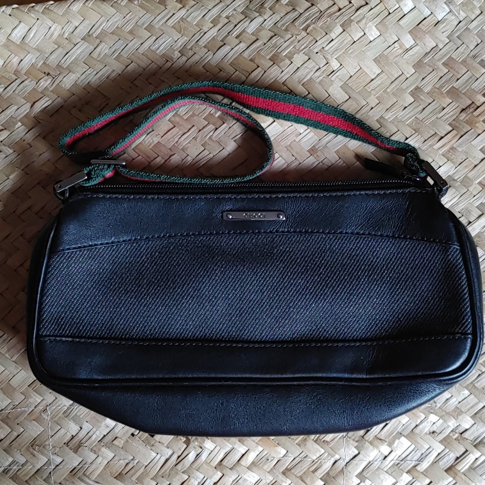 Gucci || Pochette Mini Bag